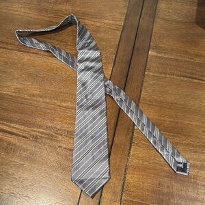 Stylish Gray Striped Tie
